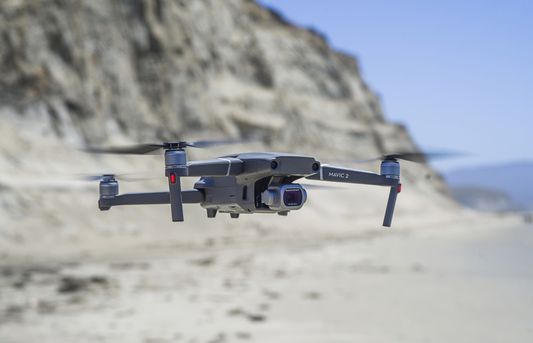 Mavic-2-Pro_outdoor_flying-1200x899.jpg